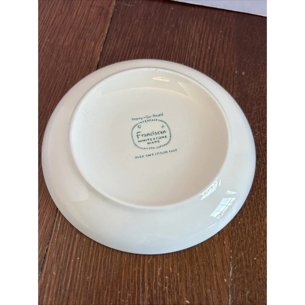 5‎ pc place setting Franciscan Merry Go Round  White Stone Ware  Pre-owned